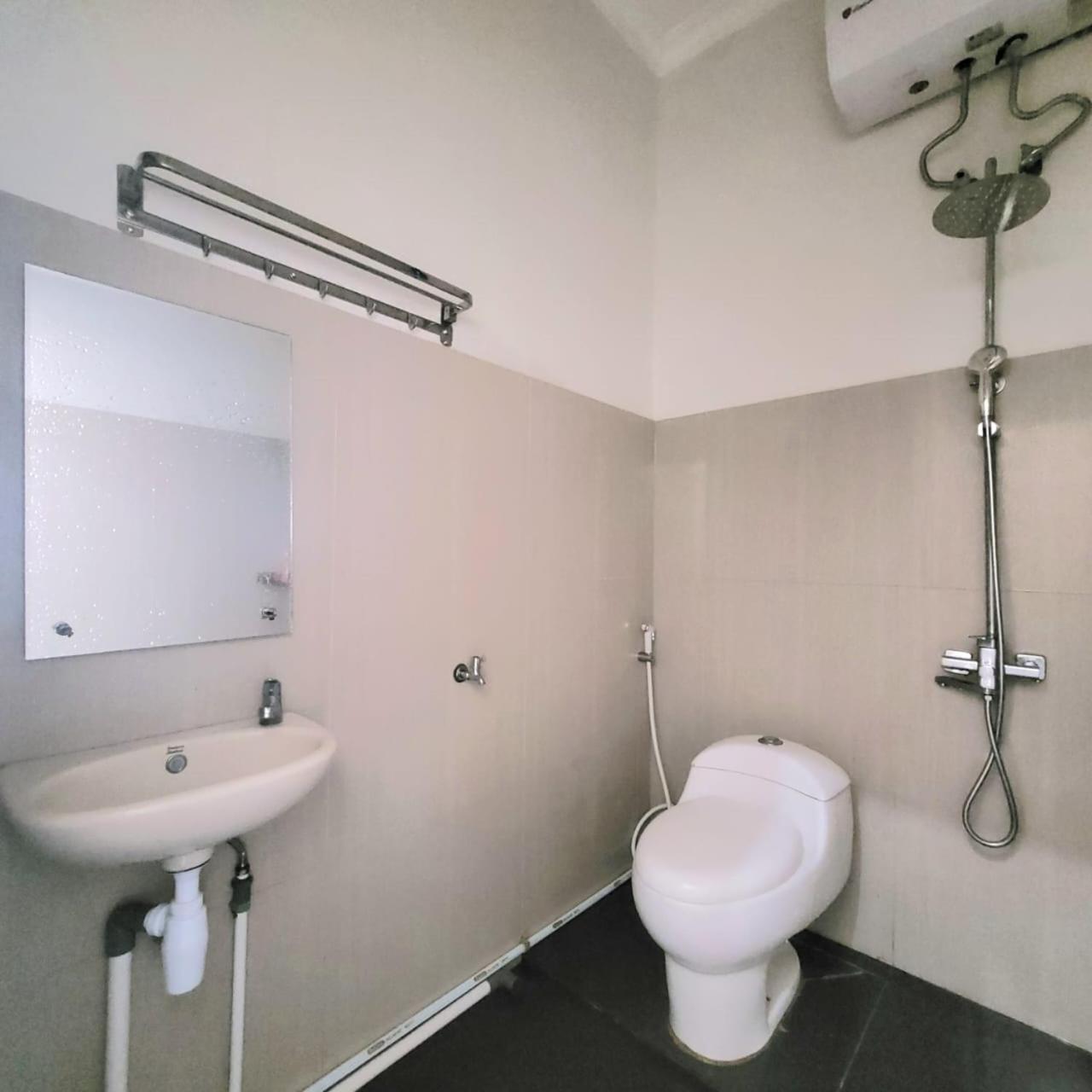 Mahakam Guest House Padang  Room photo